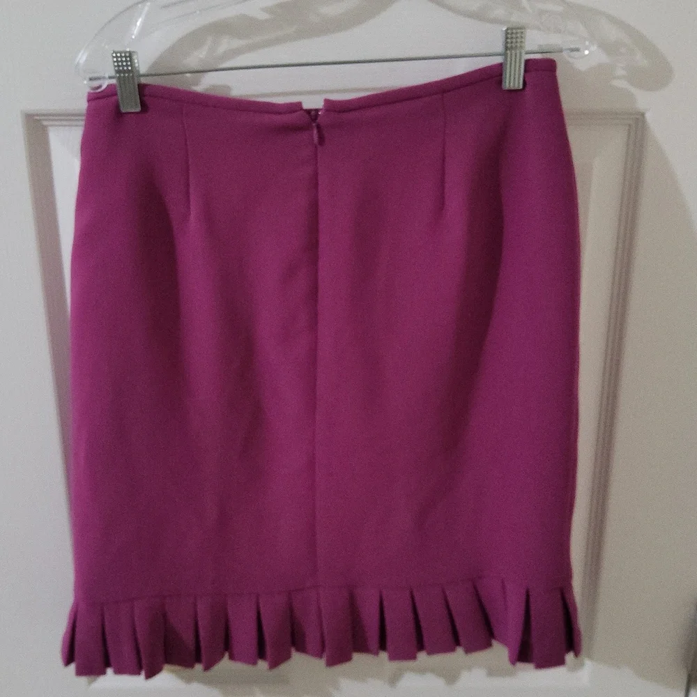 Womens Petite Liz Claiborne Skirt - Picture 2 of 3